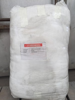 Bông ceramic dạng rời chèn kín khe hở van bơm, chống cháy 1260 độ C